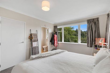 Photo of property in 308 Main Road, Tawa, Wellington, 5028