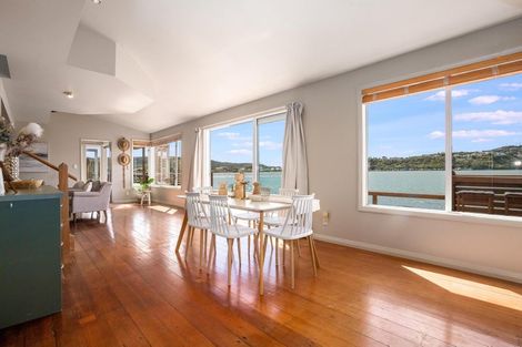 Photo of property in 14a Trevor Terrace, Paremata, Porirua, 5024