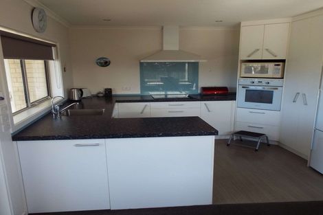 Photo of property in 19 Dal Din Drive, Otaki, 5512