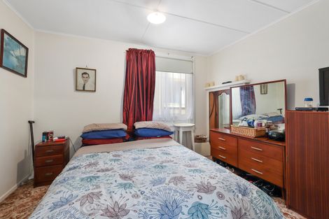 Photo of property in 27 Ocean View Road, Waihi Beach, 3611