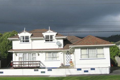 Photo of property in 3 Chittick Street, Stokes Valley, Lower Hutt, 5019