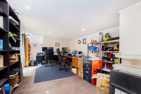 Photo of property in 2a Woodvale Road, Glen Eden, Auckland, 0602