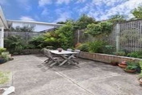 Photo of property in 49 Taylor Terrace, Tawa, Wellington, 5028