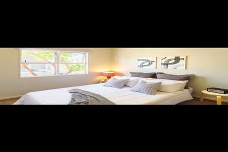 Photo of property in 2/306 Evans Bay Parade, Hataitai, Wellington, 6021