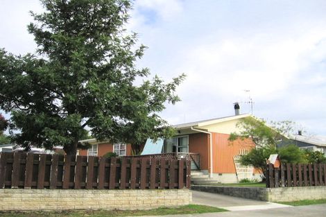 Photo of property in 22 Shortland Street, Tamatea, Napier, 4112