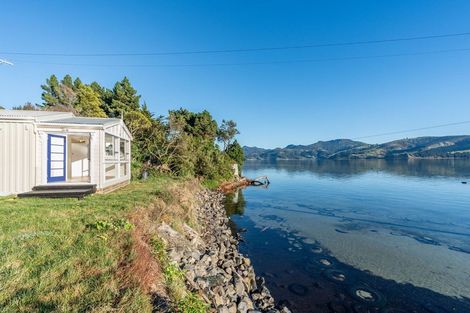 Photo of property in 128 Otakou Golf Course Road, Otakou, Dunedin, 9077