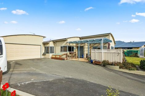 Photo of property in 18 Rowan Place, Mosgiel, 9024