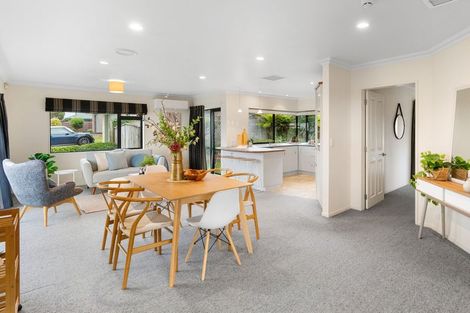 Photo of property in 1 Roseash Lane, Levin, 5510