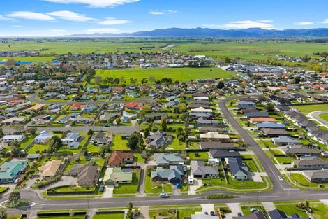 Photo of property in 14 Parfitt Place, Ngatea, 3503