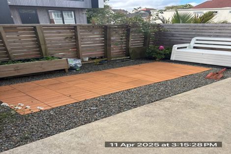 Photo of property in 2/210 Karori Road, Karori, Wellington, 6012