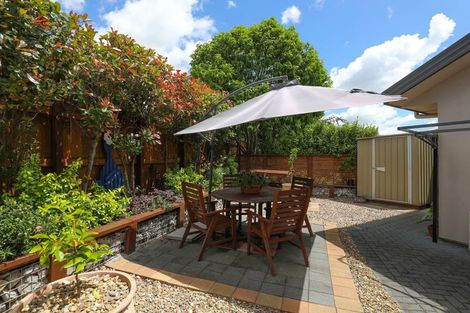 Photo of property in 41 Kinder Street, Acacia Bay, Taupo, 3330