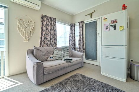 Photo of property in 3/49 Te Mata Road, Havelock North, 4130