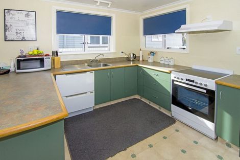 Photo of property in 76 Raglan Street, Lansdowne, Masterton, 5810