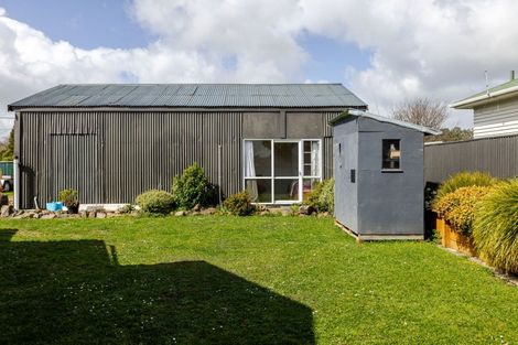 Photo of property in 1 Sedcole Street, Pahiatua, 4910