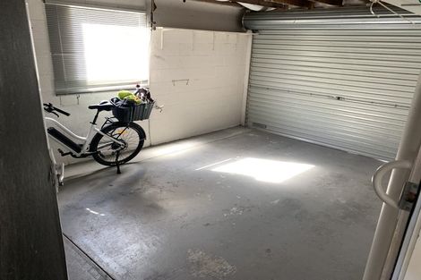 Photo of property in 35 Kitchener Road, Takapuna, Auckland, 0622