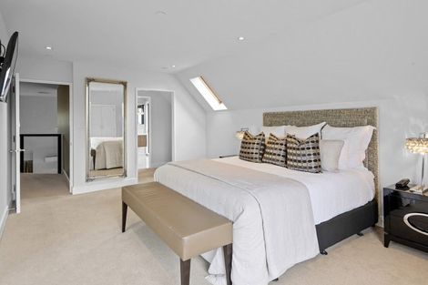 Photo of property in 50i Carlton Mill Road, Merivale, Christchurch, 8014