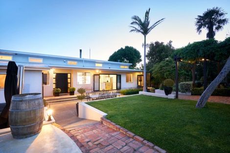 Photo of property in 3 Cameron Terrace, Bluff Hill, Napier, 4110