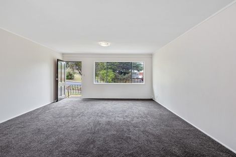 Photo of property in 2/38 Lynden Avenue, Hillcrest, Auckland, 0627