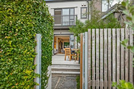Photo of property in 37 Mapou Road, Hobsonville, Auckland, 0616