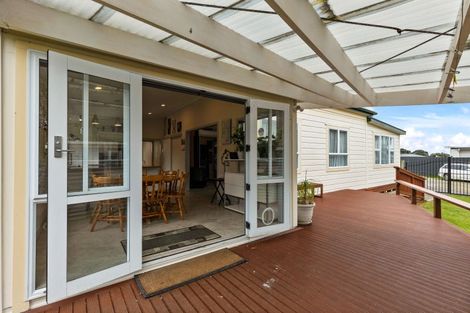 Photo of property in 20b Calgher Avenue, Waitara, 4320