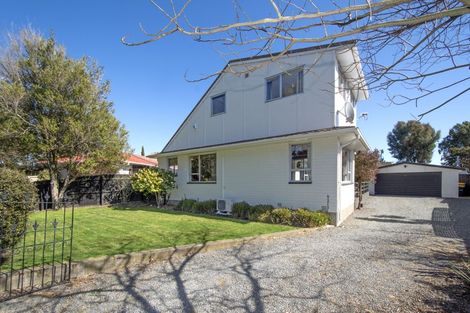 Photo of property in 209 Queenspark Drive, Parklands, Christchurch, 8083