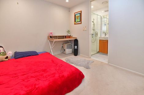 Photo of property in 215/252 Centreway Road, Orewa, 0931