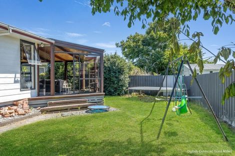 Photo of property in 10 Tawari Street, Inglewood, 4330