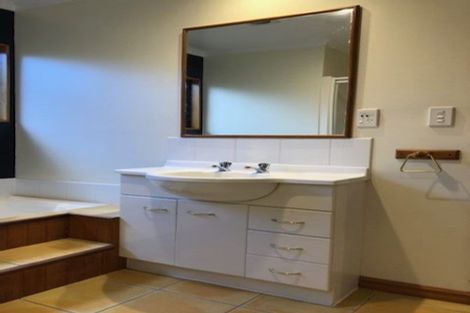 Photo of property in 39 Diomede Glade, Flagstaff, Hamilton, 3210