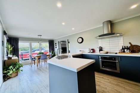 Photo of property in 21 Larch Place, Casebrook, Christchurch, 8051