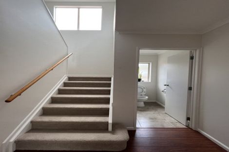 Photo of property in 44a Rodney Street, Howick, Auckland, 2014