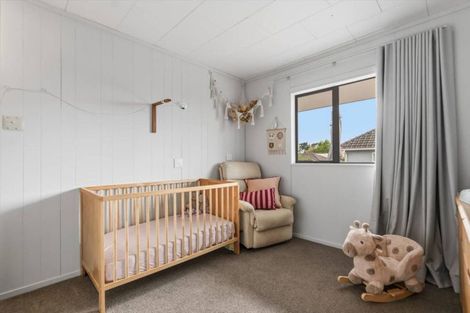 Photo of property in 28 Princess Street, Te Puke, 3119