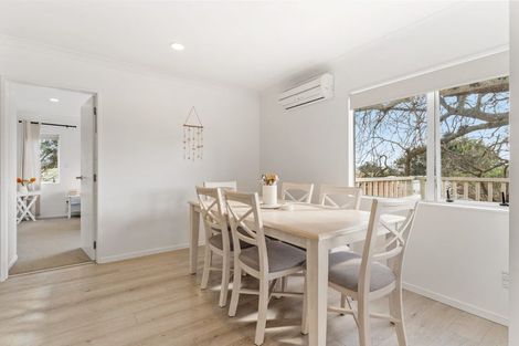 Photo of property in 23d Jelas Road, Red Beach, 0932
