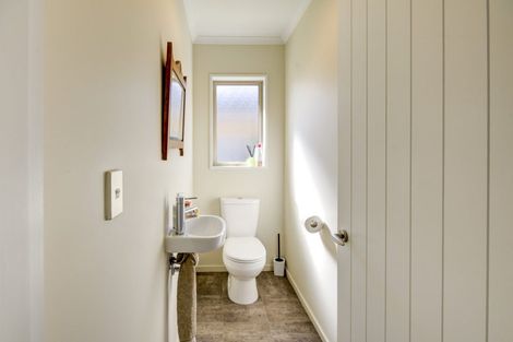 Photo of property in 3 Reeves Road, Rangiora, 7400