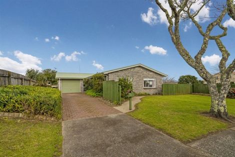 Photo of property in 6 Whitby Avenue, Whitianga, 3510