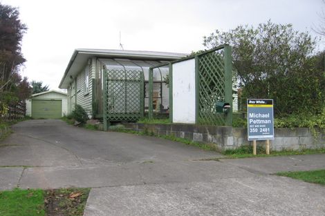Photo of property in 6 Karamea Crescent, Kelvin Grove, Palmerston North, 4414