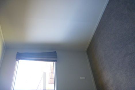 Photo of property in 1/8 Senecio Place, Weymouth, Auckland, 2103