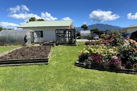 Photo of property in 105a Abel Tasman Drive, Takaka, 7183