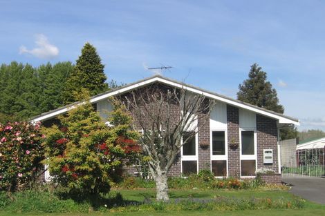 Photo of property in 12 Wallingford Place, Hillcrest, Rotorua, 3015
