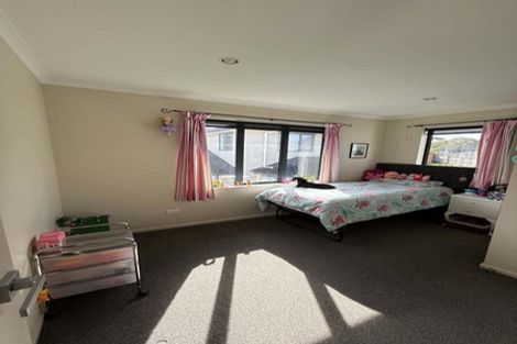 Photo of property in 6 Maylee Crescent, Gulf Harbour, Whangaparaoa, 0930