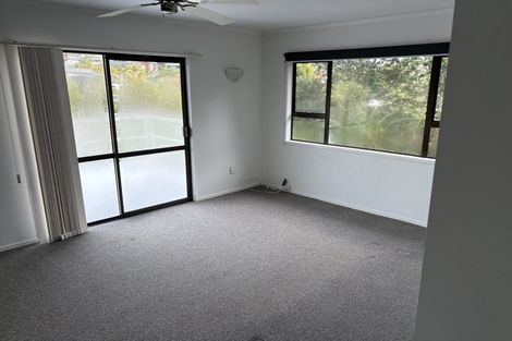 Photo of property in 2/20 Woodlands Crescent, Browns Bay, Auckland, 0630