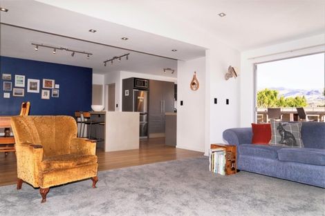 Photo of property in 8 Pisa Moorings Road, Mount Pisa, Cromwell, 9383