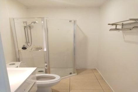 Photo of property in 15a Glen Vista Place, Bayview, Auckland, 0629