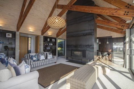 Photo of property in 238 Spur Road, Hadlow, Timaru, 7975