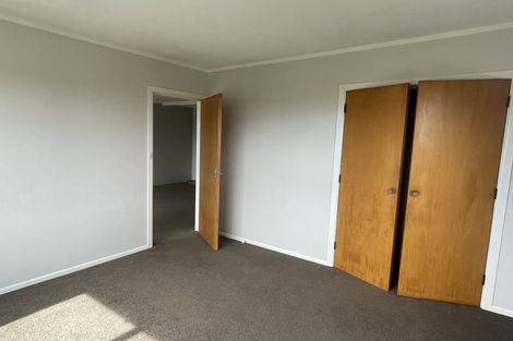 Photo of property in 65a Horokiwi Road West, Newlands, Wellington, 6037