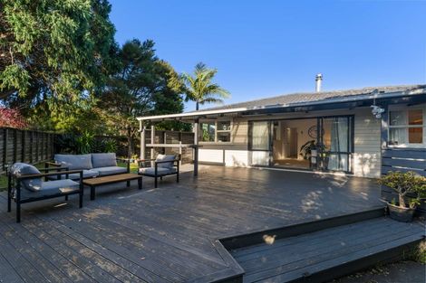 Photo of property in 36 Sunline Avenue, Massey, Auckland, 0614