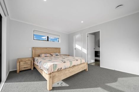 Photo of property in 34 Calder Crescent, Pokeno, 2402