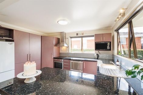 Photo of property in 9 Dunsinane Place, Marton, 4710