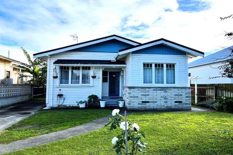 Photo of property in 33 Kennedy Road, Napier South, Napier, 4110
