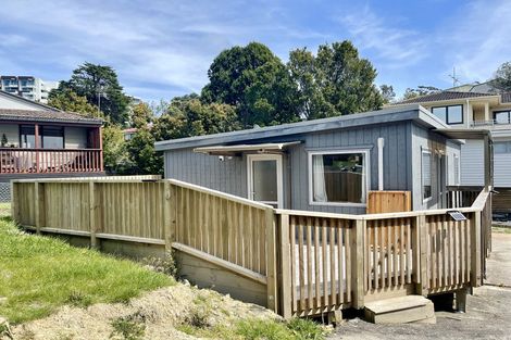 Photo of property in 14 Panzic Place, Glen Eden, Auckland, 0602