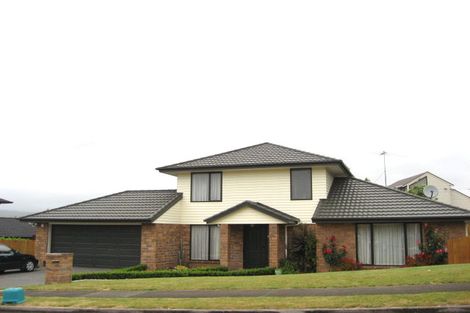 Photo of property in 2 Parkhaven Drive, Rosehill, Papakura, 2113